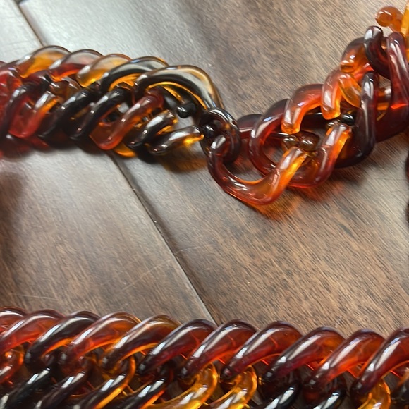 Slip over neck brown necklace - Picture 5 of 6